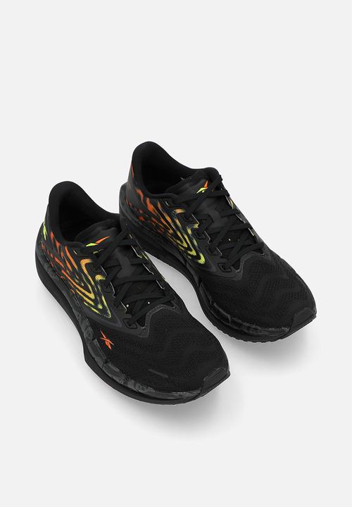 Reebok - FLOATZIG TREAD