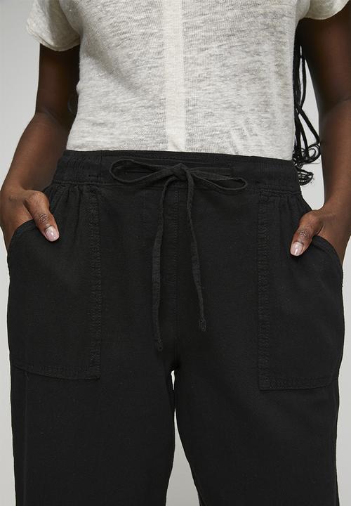 MANDI - Drawcord Easy Wearing Straight Leg Pant - Black