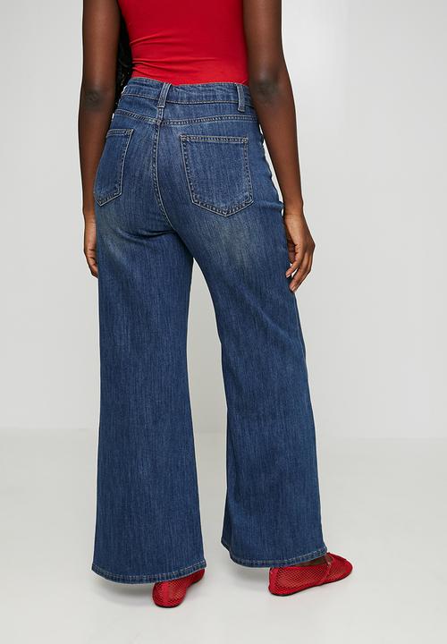 Stella Morgan - High Waisted Wide Leg Denim Jean With Kick Flare At Hem And Fabric For Bow - Dark Denim