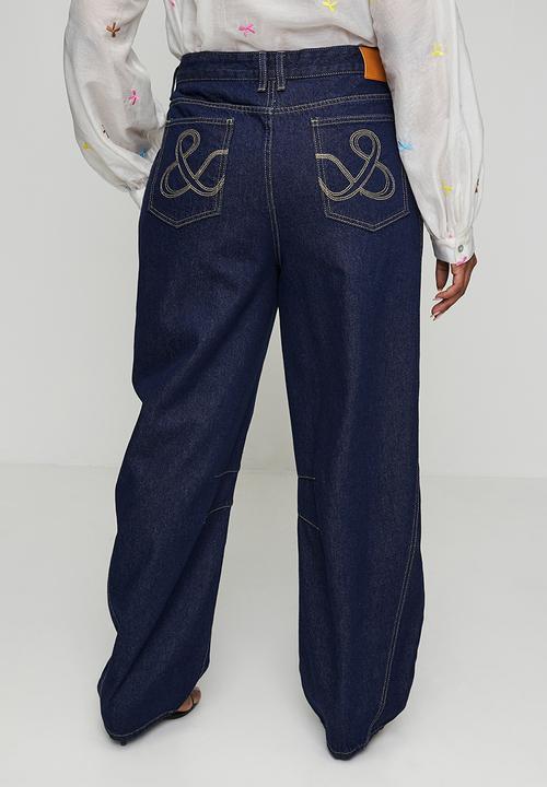 Me&B - Plus Adjustable Waist Barrel Leg Jeans - Dark Wash