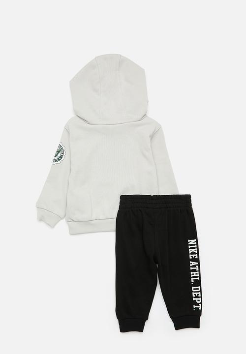 Nike - Nike pe pullover hoodie and pants set - black