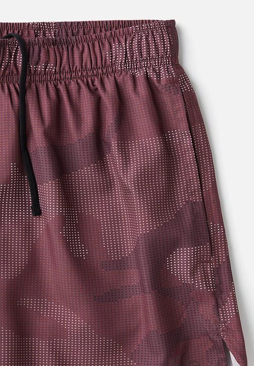 H&M - Double-layered sports shorts with drymove™ - light burgundy/patterned 