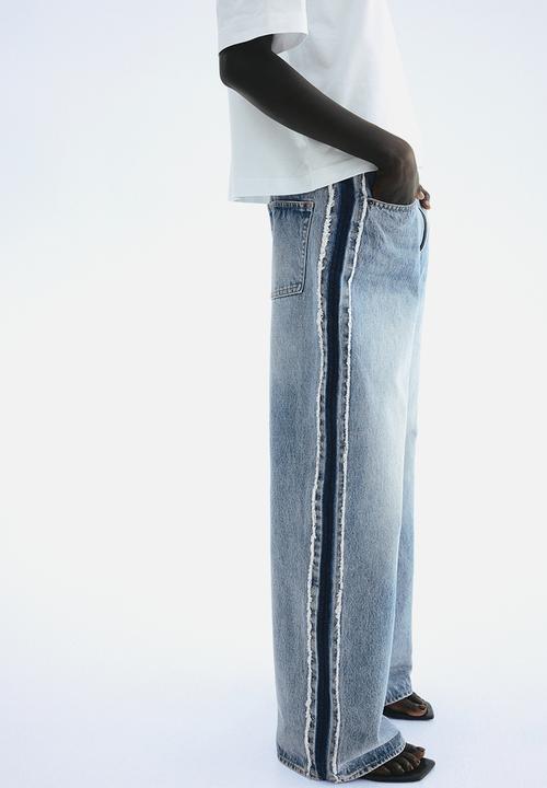 H&M - Side-panelled jeans - light denim blue 