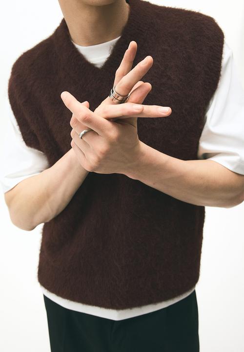 H&M - Loose fit fluffy sweater vest - dark brown