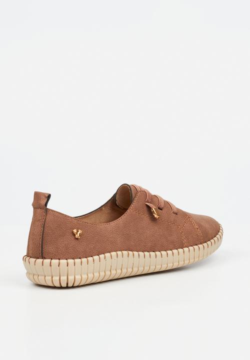 Butterfly Feet - Dayna 1 slip-on - chocolate