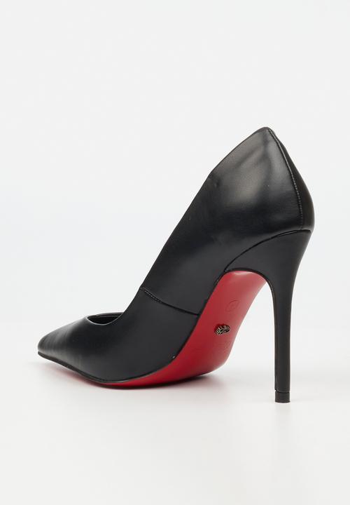 Miss Black - Lola 61 v-cut heel - black