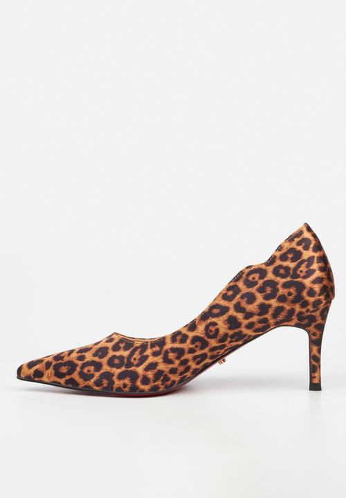 Miss Black - Nola 6 scallow low heel - leopard
