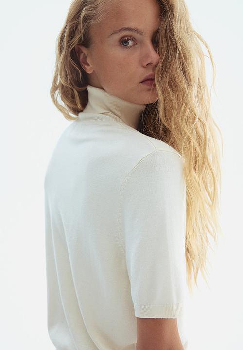 H&M - Fine-knit polo-neck top - cream