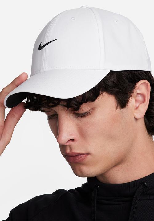 Nike - Nike Club Structured Swoosh Cap - White