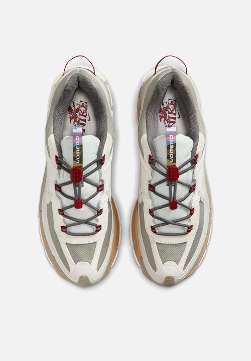 Nike - Nike Zoom Vomero Roam