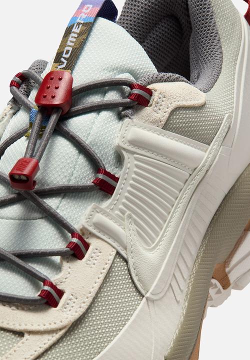 Nike - Nike Zoom Vomero Roam