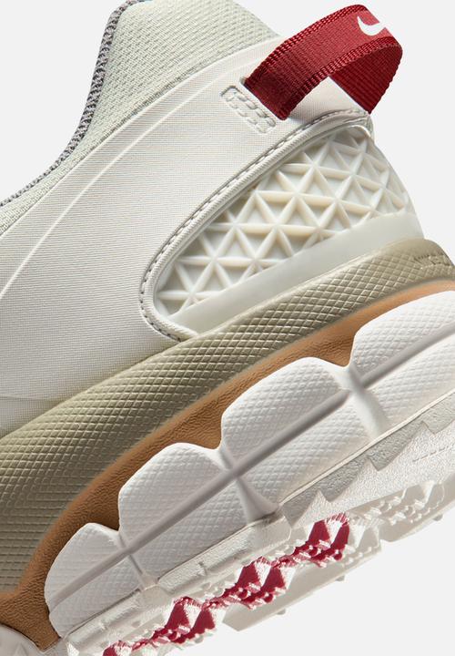 Nike - Nike Zoom Vomero Roam