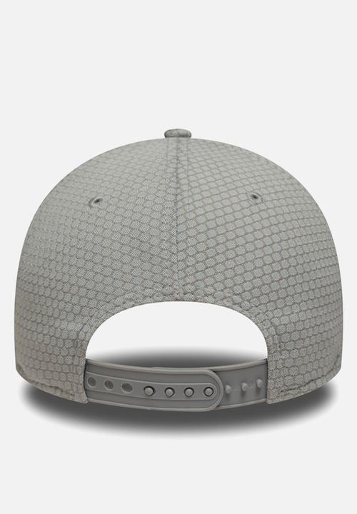 New Era - Flawless Mesh 9Forty® - grey 