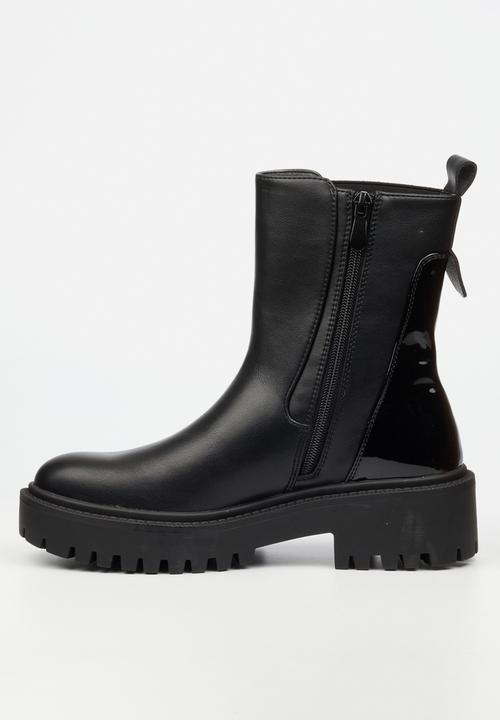 Miss Black - Mesa 1 chelsea chunky ankle boot - black