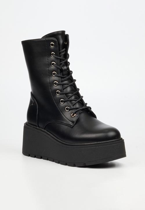 Rock & Co - Stigma 2 wedge lace up ankle boot - black