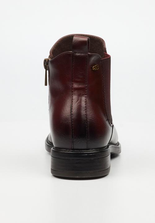 Miss Black - Victoria 5 chelsea ankle boot - burgundy