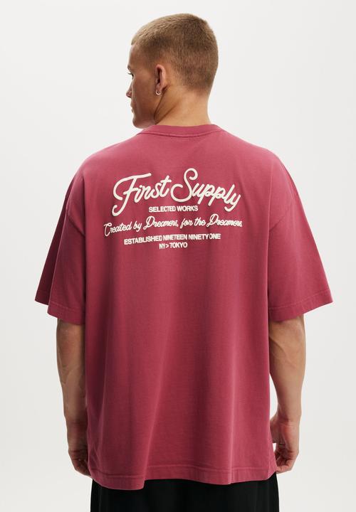 Cotton On - Box Fit Text T-Shirt - Raspberry/First Supply