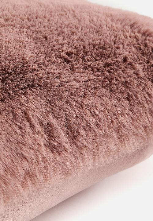 H&M - Fluffy cushion cover - dusty pink 