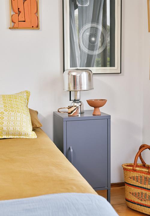 Popstrukt - Sugar cube side table - carbon grey