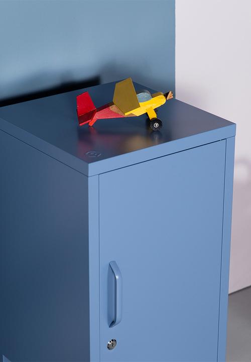Popstrukt - Sugar cube side table - pigeon blue