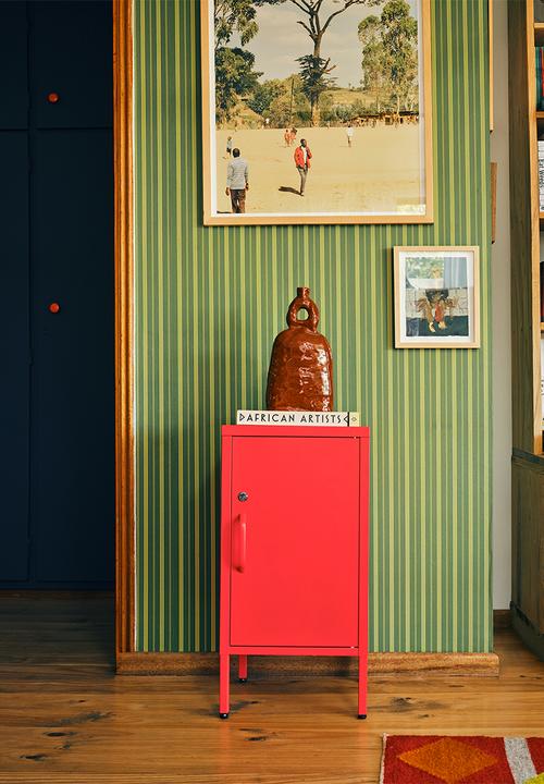 Popstrukt - Sugar cube side table - red polka