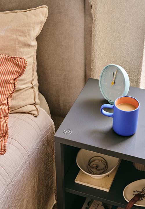 Popstrukt - Wafer Side Table - Dark Sand