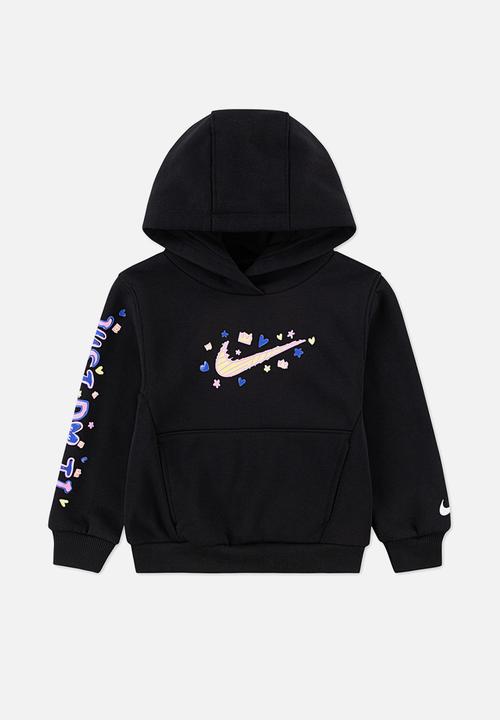 nike essential hoodie fleece