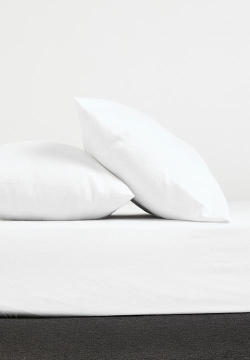 Sixth Floor - Cotton Blend Brushed Winter Fitted Sheet White