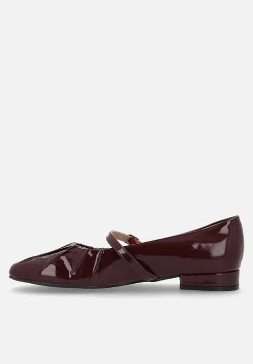 Madison® - Ozell mary-jane pump - wine