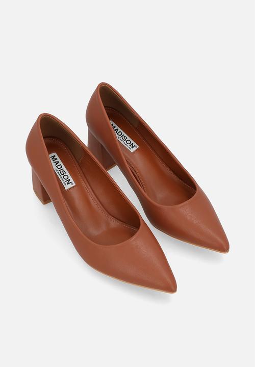 Madison® - Ginger 2 court heel - tan