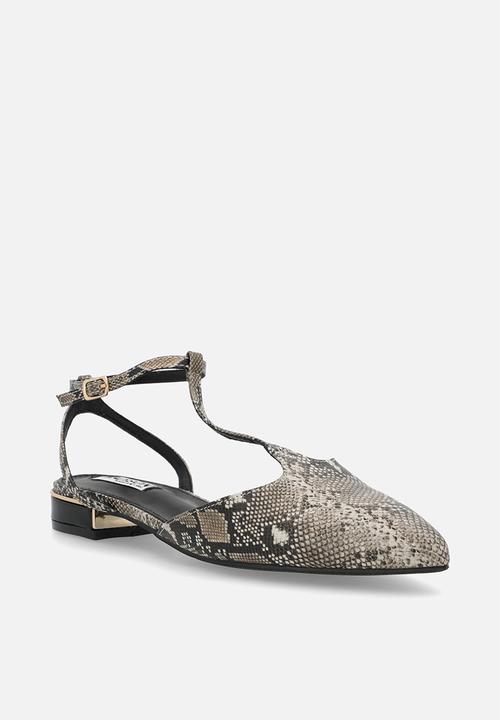 Madison® - Ola ankle strap pump - black & neutral