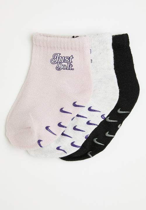 white and purple nike socks