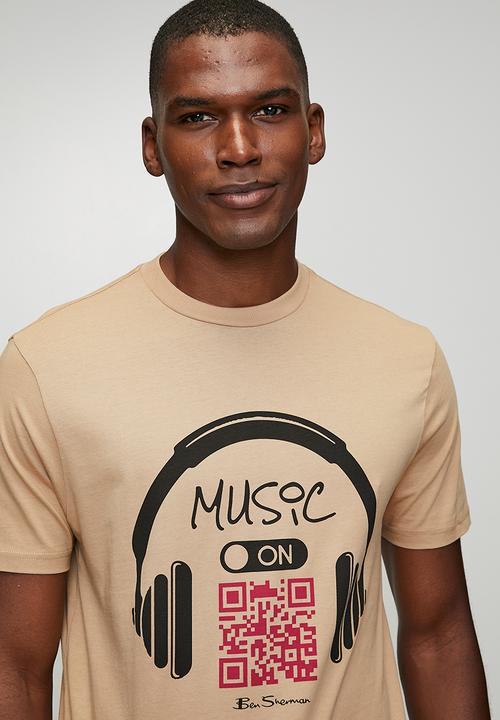 Ben Sherman - Music QR Code Tee-Shirt - Cornstalk