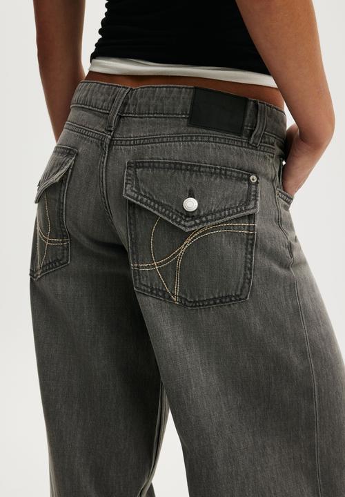Cotton On - Low rise wide jean - luna grey stitch