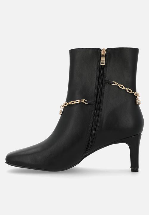 SISSY BOY - Loana ankle boot with removable chain - black