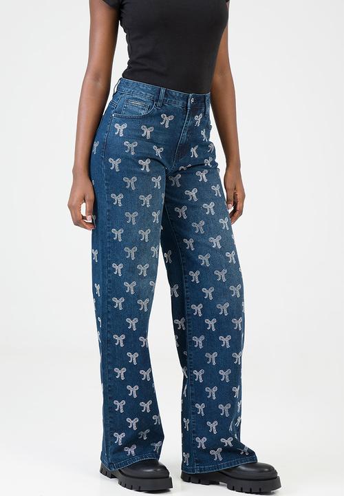 SISSY BOY - Nyla Wide Leg Jeans Mid Waist Wide Leg With All Over Bow Bling - Dark Vintage