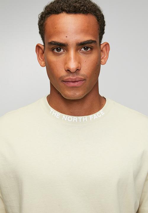 The North Face - Zumu Relaxed Short Sleeve Tee-Graphic - Desert Stone