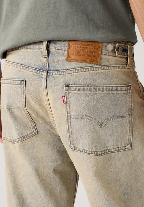 Levi’s® - Baggy Barrel - My Tinted Journey