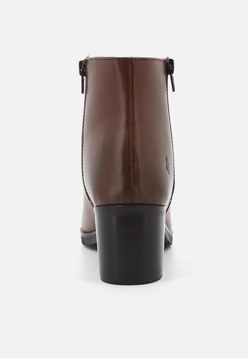 Hush Puppies - Dawn leather boot - dark tan