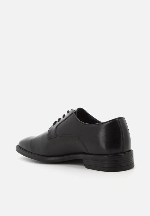 Hush Puppies - LeBron - Black