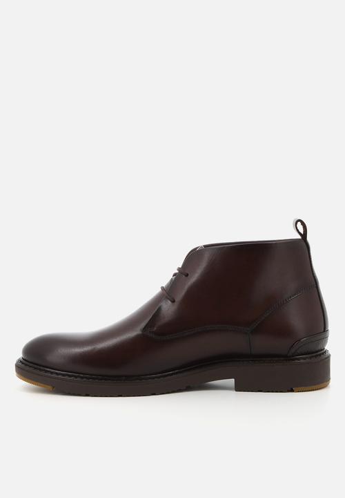 Hush Puppies - Supreme - Brown