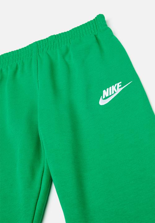 Nike - Nike reveal french terry set - stadium green