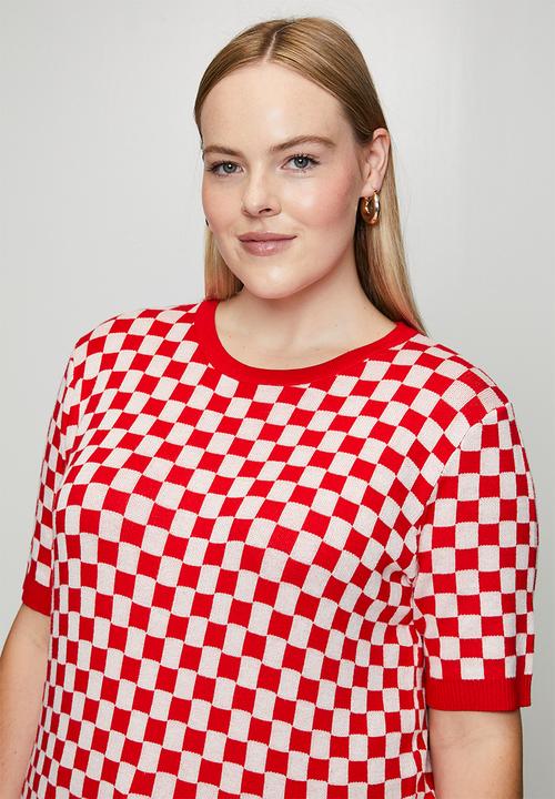 Me&B - Plus Knitwear Top in Cherry Red Check - Red