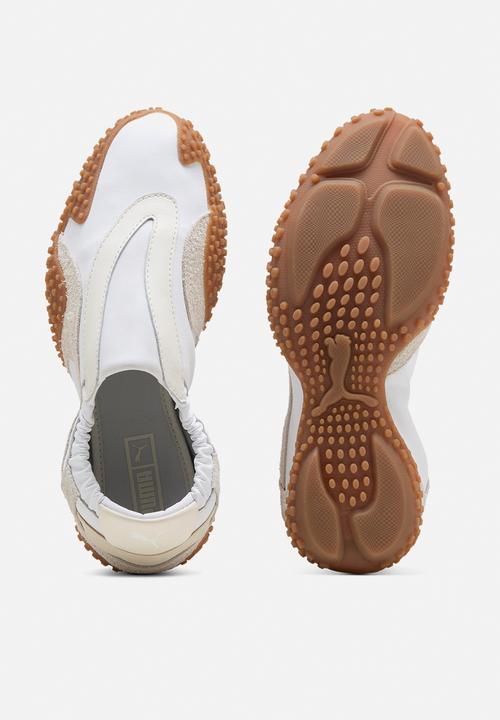 PUMA - Mostro Move Wns - White/Warm White