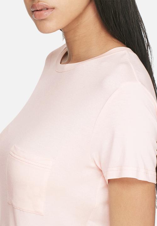 dailyfriday - Front pocket tee
