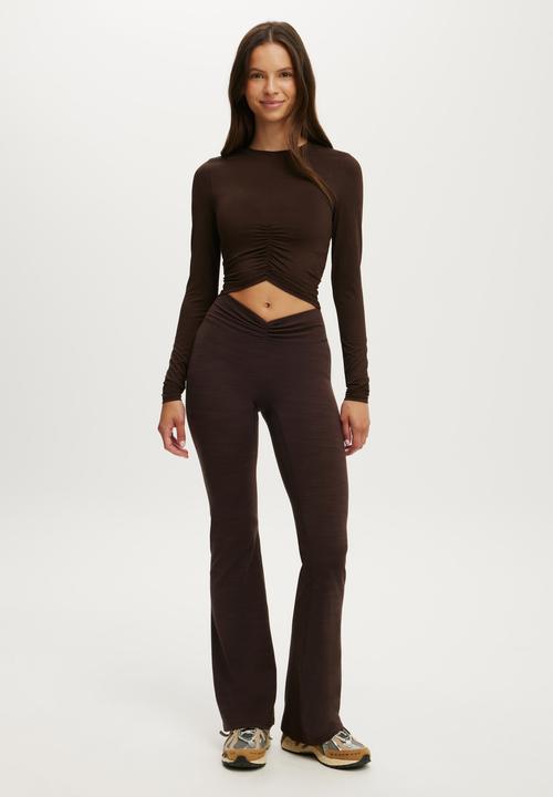 Cotton On - Active Ruched Front Long Sleeve - French Roast