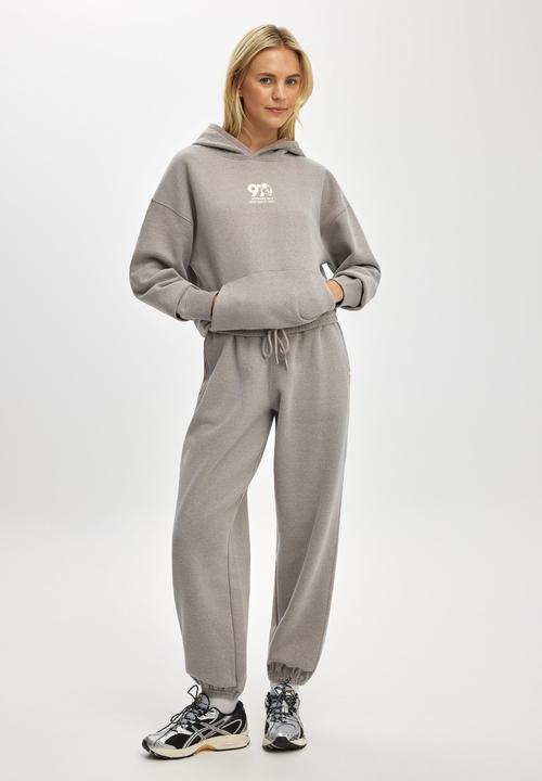 Cotton On - Plush Premium Graphic Hoodie - Mocha Marle/With Love