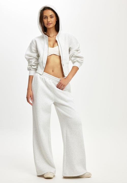 Cotton On - Ultra Soft Scrunch Front Strappy Crop - Coconut Milk
