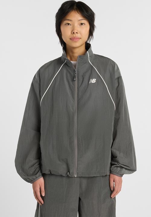 New Balance  - NB Athletics Sport Legacy Jacket - Castlerock