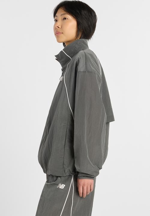 New Balance  - NB Athletics Sport Legacy Jacket - Castlerock